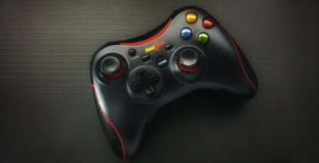 black game controller